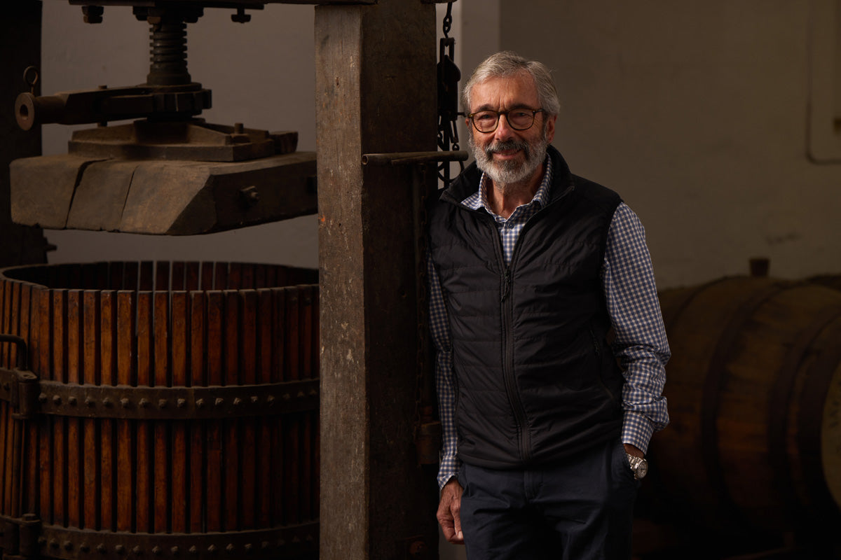 STEPHEN HENSCHKE AWARDED THE 2025 INSTITUTE OF MASTERS OF WINE WINEMAKERS’ WINEMAKER AWARD